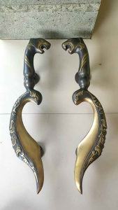 Handle Pintu Rumah Kuningan Antik Motif Kujang Ukir 47 cm 2 pcs