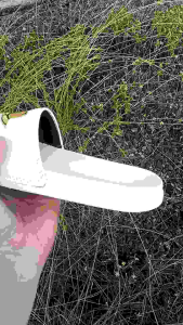 Sandal Slide ILONS Cowboy White Gold Sandal Selop Pria Dan Wanita Terbaru Best Seller Logo Bordir