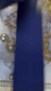 ของขวัญวันเกิดเค้กเงินวันเกิด ขนาด2ชั้น (35ใบ) ของขวัญวันเกิด เค้กมินิมอล