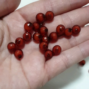 ลูกปัด ทับทิม 8มิล ลูกปัดทับทิม 50-100เม็ด ลูกปัดทับทิม เม็ดทับทิม ทับทิมกรอบ ลูกปัดมีรู รูตรงกลาง