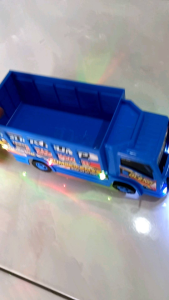 Mainan Truck Oleng Basuri Jalan Baterai Nyala Lampu Dan Musik no JSP T-04