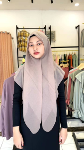 HIJAB BELLA SQUARE TAG ORIGINAL BAHAN BERKUALITAS LEMBUT MUDAH DIBENTUK DAN ADEM DI PAKAI (BISA COD)
