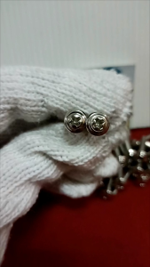 อารัตน์นอตซิ่ง น็อตM4(เบอร์6) สแตนเลส หัวแฉกกลึงลายก้นหอย ขัดเงา ราคาต่อ 1 ตัว