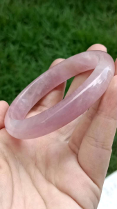 Pink Crystal Madagascar Pink Quartz Bangle 58mm 天然马达加斯加粉晶手镯 58mm