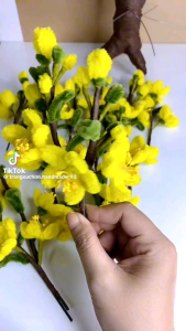 băng keo quấn cành hoa màu nâu