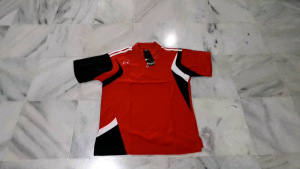 Kaos Olahraga Pria Raikonan: Desain Sporty & Berkualitas