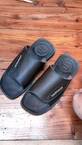 Sandal Selop Pria Dewasa Kulit