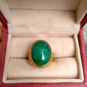 Cincin Batu Giok Burma Kualitas Super Mewah