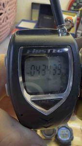 Đồng hồ namđiện tử bộ đàm combo 2 chiếc không có sạc đi kèmsản phẩm bán tự xử lý tình trạng sạc pin bằng cáp sạc của đồng hồ thông minh pin có vào điệnscan giữa hai máy có tiếng sột soạt shop không biết chỉnh tần số1c bị gãy 1 đầu dây !