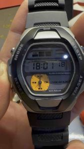 Đồng hồ nam hiệu ENDEAVOUR QUARTZđồng hồ hai máy vừa kim vừa điện tửsize 435mmForm trứng khung plastic kết hợp thépdây plastic linh kiệnđáy vít chống nước tốt 5Barchức năng báo thứcchronograph