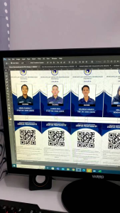 CETAK ID CARD NAME TAG\nSatu set id card dan tali Lanyard polos termurah\nCustom Tali Lanyard Printing 2 cm isi 50 pcs