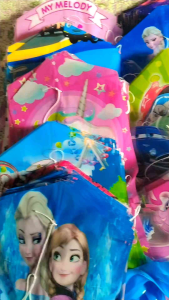 Layangan mini karakter super murah isi 100pcs