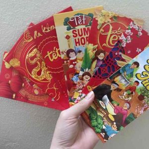 Set 10 bao lì xì tết Bính Ngọ 2026 chủ đề Gia đình truyền thống dân gian