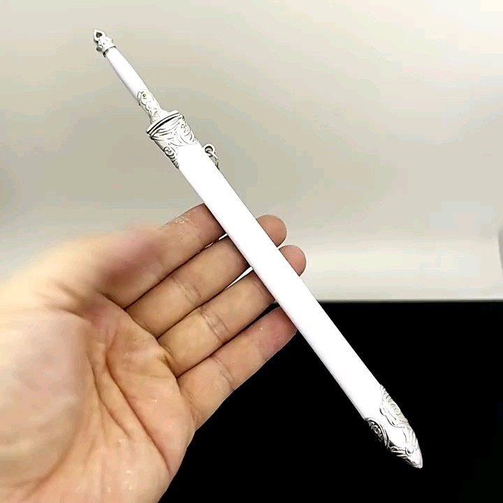 Mô hình Phi Kiếm của Ninh Diêu phim Kiếm Lai mô hình đồ chơi 18cm.