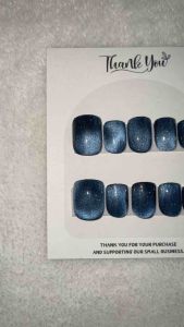 เล็บลูกแก้วน้ำเงิน เล็บ PVC เล็บปลอมทุกเพศ