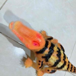 Mainan Buaya Batre bisa jalan dan ada lampu