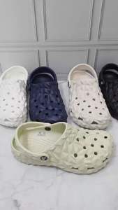 SANDAL CLASSIC GEOMETRIC DEWASA/CLASSIC GEOMETRIC/SANDAL PRIA/SANDAL WANITA (CROCS CLASSIC GEOMETRIC)