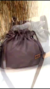 Tas Serut Sakura Slingbag By Aysila Tas Fashion Wanita Terbaru Termurah