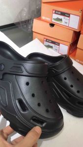 (ẢNH THẬTHÀNG LOẠI 1)Dép Sục Nhựa Lỗ Nam Đi MưaĐi Biển Siêu Nhẹ - Dép Cross Cá Sấu Nam Lỗ Thoáng KhíHàng đẹp cao cấp