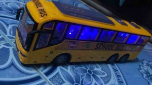 รถบัส บังคับรีโมท School Bus รถบัส ขนาด 42x13cm รีโมทแบบไร้สาย มีไฟ รถบังคับ