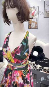 H3 đầm maxi hoa hai dây hở lưng váy dài xẻ tà đi biển du lịch chụp hình sống ảo thiết kế trẻ trung