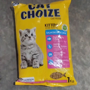Cat Choize Kitten Salmon dengan Susu: Makanan Kucing Berkualitas