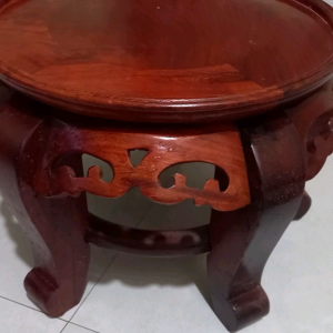 kệ gỗ hương cao 25cm x32cm