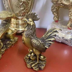 Tượng gà trống cao 20cm  tượng gà linh vật hoá giải đào hoa sát gà đắc phúc