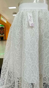 ROK BROKAT KHUSUS WARNA PUTIH BAHAN FULL BROKAT LAPIS FURING PINGGANG BAN KARET KELILING BAHAN BROKAT TANPA GLITTER PANJANG ROK 70 CM LINGKAR PINGGANG ANTARA 60 SAMPAI 95 SIZE FIT S UP TO XL ROK MIDI ROK BROKAT PUTIH ROK PESTA NATAL IMLEK ROK MIDI ROK 7/8