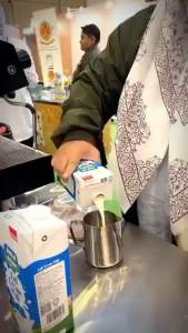 Sữa Tươi Tiệt Trùng Không Đường Able Farm Hộp 1 Lít