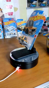 Hotwheels basic all varian mainan mobil yang berbahan besi dan plastik