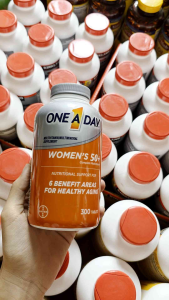 300 viên Vitamin tổng hợp One A Day For Women 50+ của mỹ
