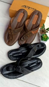 [PROMO] SANDAL PRIA TERBARU // SANDAL KULIT PREMIUM // SANDAL STYLES ELEGAN // EMPUK DAN NYAMAN DIKAKI // SENDAL JEPIT KULIT