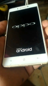 LCD TC HP OPPO R1X & R8201: Retak Tetapi Sentuh Masih OK