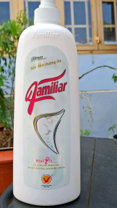 sửa tắm  dưỡng da familar con ngựa chai 900ml đậm đặc hương thơm kháng khuẩn khử khuẩn giúp da trăng sáng mịn màng luư thơm bền lâu