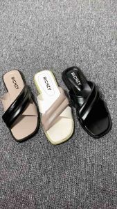 Richzy Aruna Sandal Flat Wanita Elegan