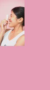 GLAD2GLOW G2G Pomegranate Niacinamide Brightening Clay Stick 25gr / Masker Wajah