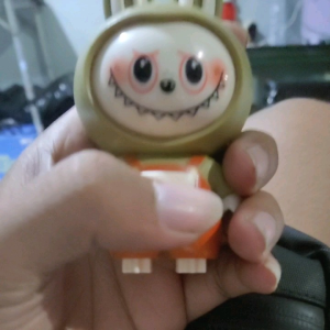 Mainan Gantungan Kunci Boneka Lucu Labubu Bisa Berubah Wajah