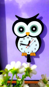 Jam Dinding Aesthetic Karakter Burung Hantu