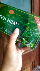 teh hijau diet premium kepala djenggot/green tea premium kepala djenggot baru/teh hijau premium celup kepala djenggot