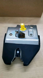 *ORIGINAL HONDA SEL CITY 03-06 REAR BONNET BOOT LOCK/ TRUNK LID LOCK/ BELAKANG BONET S5A CIVIC 74851-S5A-013