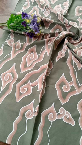 KAIN BATIK KATUN TULIS MOTIF MEGA MENDUNG KHAS CIREBON TRUSMI BATIK FARIZA AWAN WARNA CERAH SOFT CERBON KEMEJA PRIA WANITA DRESS
