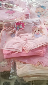 Combo 10 quần chip bé gái co giãn thoải mái 12-30kg