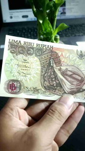 Uang Kuno 5000 Tahun 1986 Seri Sasando Rote