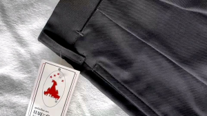 กางเกงนักเรียน สีดำ ผ้าเสริท ตราแพะดาว 100% ออกบิลเบิกได้