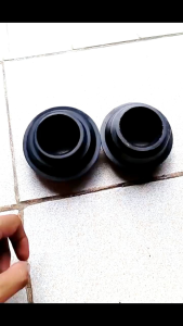 Karet Support shock Mitsubishi T-120 SS - SUZUKI APV FUTURA CARY 1.3/1.5 Karet ban( 1set isi 2pcs )