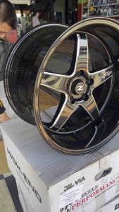 4 วง ล้อแม็กขอบ 18 กว้าง 9.5 และ 10.5 ราคา ส่งฟรี 5รู 114 ทั่วไป