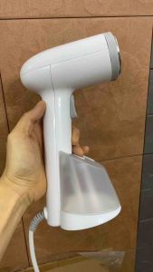 Bàn là hơi nước cầm tay TEKKIN TI-1808 Công Suất 1400W Dung Tích Lớn 250mL - Bảo Hành 1 Năm