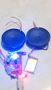 Paket Komplit Rakitan Music Speaker Bluetooth mini 2 Spiker plus Baterai plus lampu flash