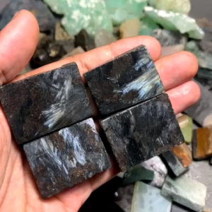 Batu akik bulu macan pitersite/bahana batu akik bulumacan pitersite/ lempengan batu akik bulumacan pitersite/bongkahan batu bulumacan pitersite asli batu alam